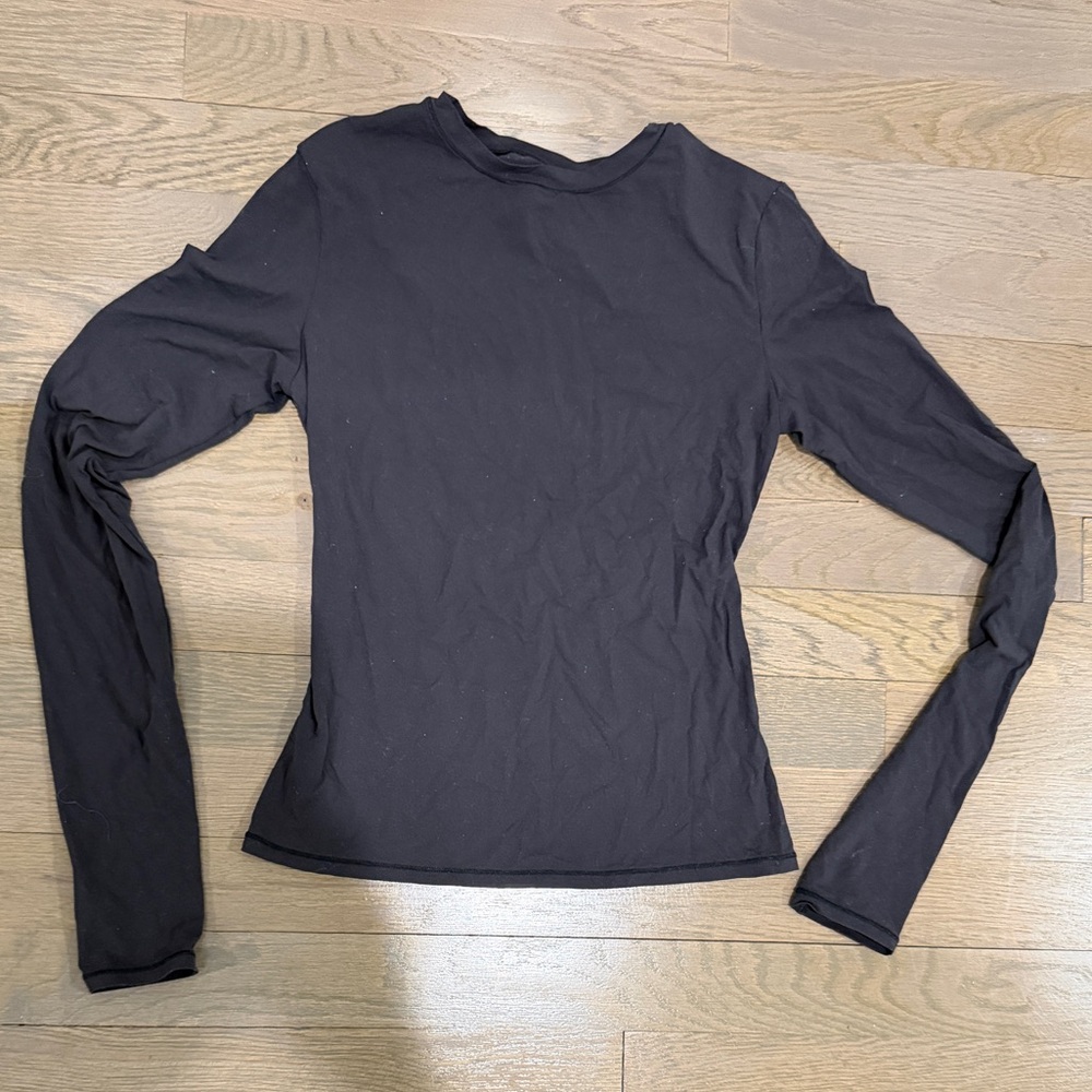 Xs tight Classic Black Long Sleeve Tee